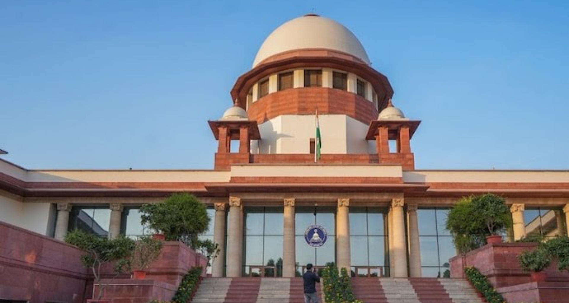 2019 હાવડાની ઘટના પર સુપ્રીમ કોર્ટે બંગાળના 6 પોલીસ અધિકારીઓ સામેના તિરસ્કારના કેસ પર રોક લગાવી