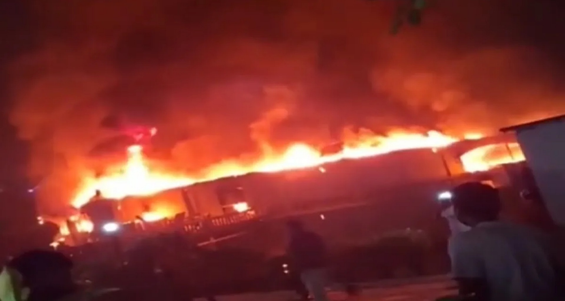 ગોવા નાઈટક્લબમાં આગ: ગાઝિયાબાદના એક પરિવારના 3 સભ્યોના મોત, 4 મેનેજરોની ધરપકડ