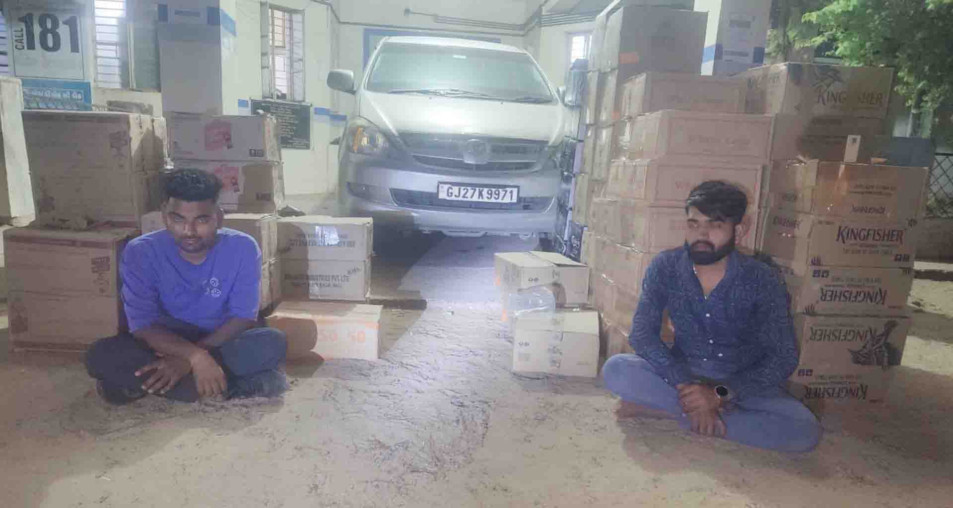 મહેસાણાના ખેરાલુમાં સ્ટેટ મોનીટરીંગ સેલે વિદેસી દારૂ ઝડપી પાડયો  