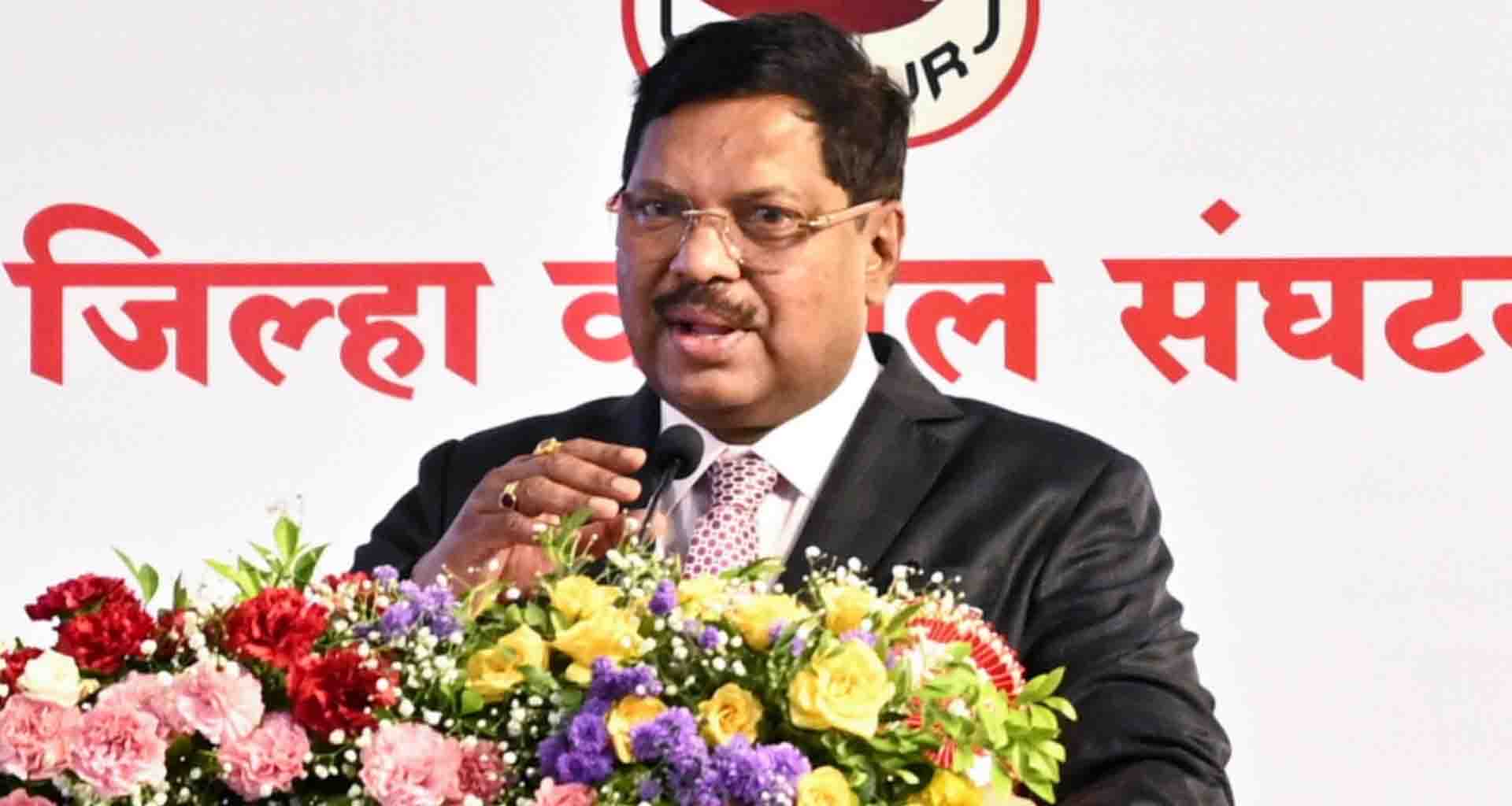 મુખ્ય ન્યાયાધીશ ગવઈની ભાવનાત્મક ક્ષણ; માતાપિતાના સંઘર્ષને યાદ કરીને ભાવુક થયા