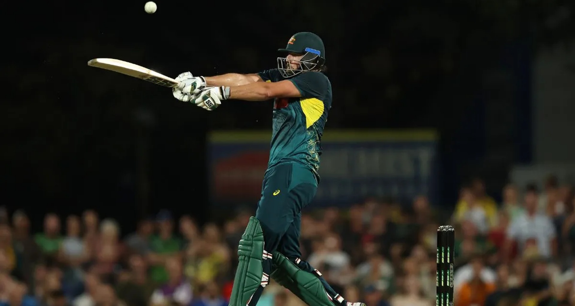 આ RCB ખેલાડીએ દક્ષિણ આફ્રિકા સામે બનાવ્યો રેકોર્ડ, એકસાથે 4 ખેલાડીઓને પાછળ છોડી દીધા