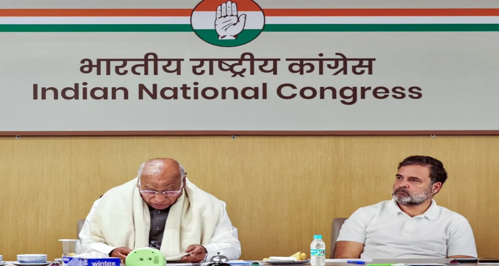 કોંગ્રેસે 55 ઉમેદવારોની પ્રથમ યાદી જાહેર કરી, પૂર્વ મુખ્યમંત્રી ઓમન ચાંડીના પુત્રને પણ ટિકિટ આપી