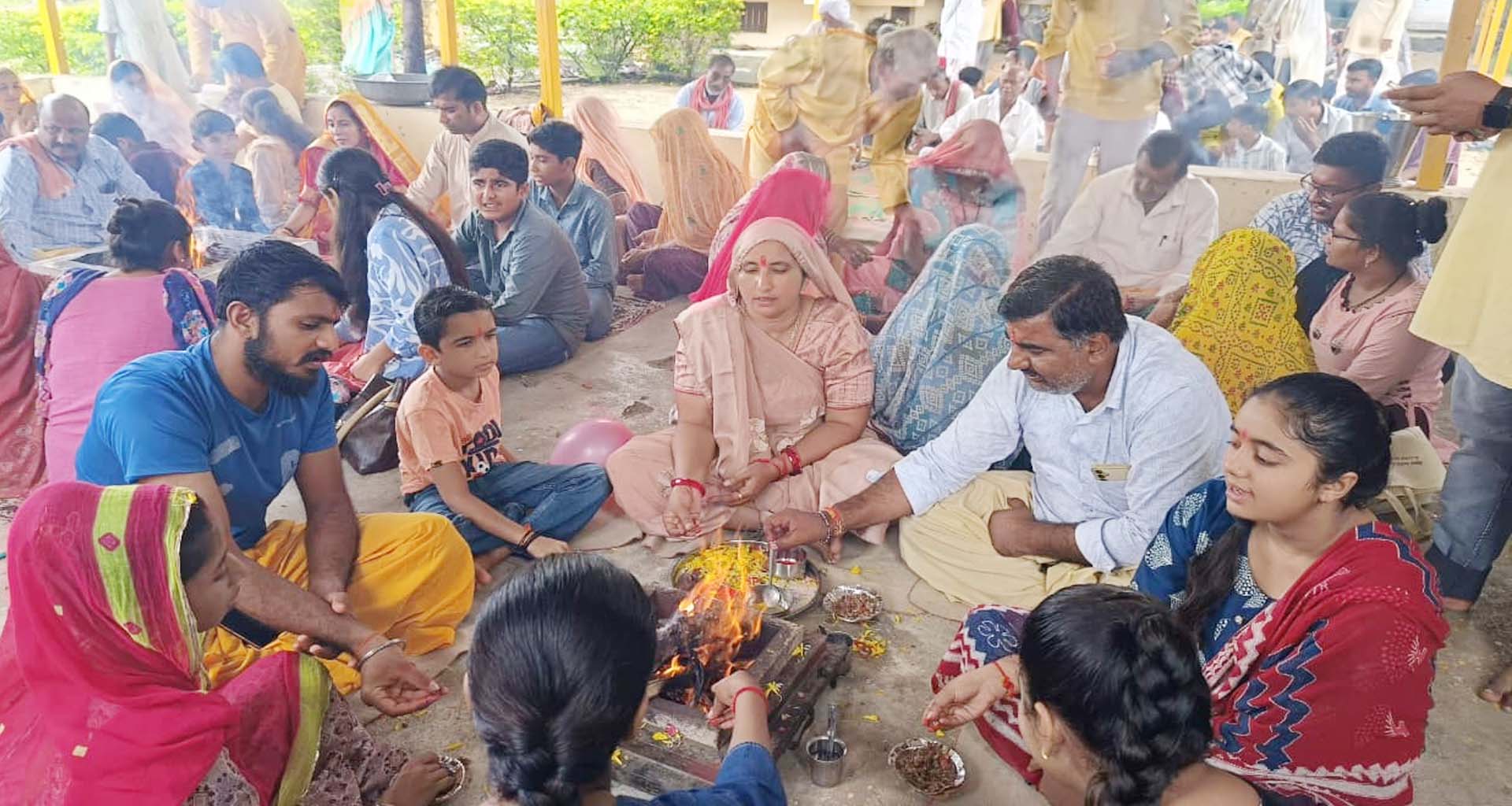 ડીસાના માલગઢ ગાયત્રી સંસ્કાર કેન્દ્ર દ્વારા શ્રાવણ માસની અનોખી ભક્તિ