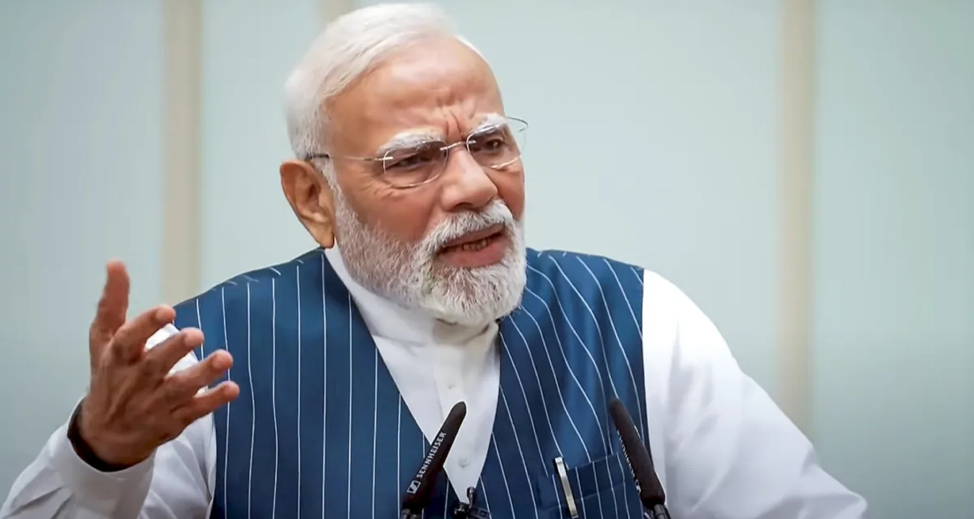 પીએમ મોદીએ યુરોપિયન કાઉન્સિલ અને યુરોપિયન કમિશનના પ્રમુખ સાથે ફોન પર વાત કરી, જાણો યુક્રેન અંગે શું ચર્ચા થઈ?