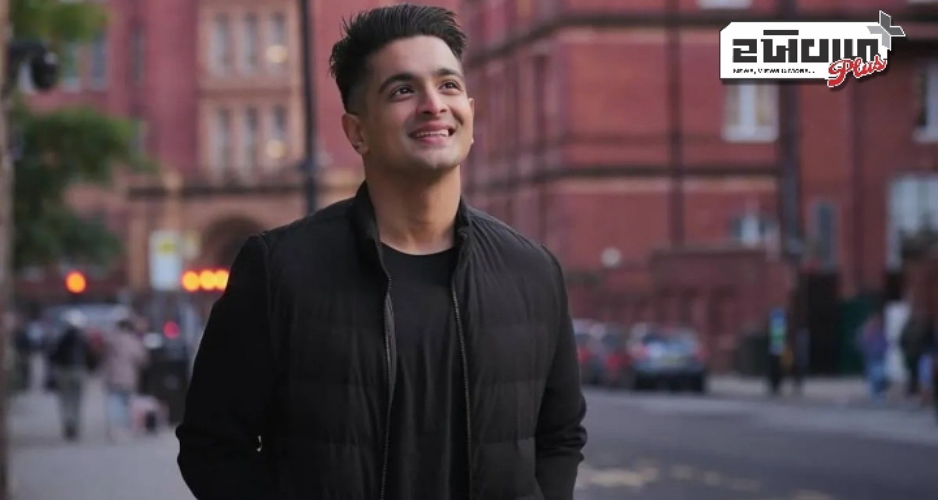 માસૂમ દેખાતા પ્રખ્યાત યુટ્યુબરે પોતાની અશ્લીલ ટિપ્પણીઓથી મચાવ્યો હોબાળો, જાણો કોણ છે મોટી ડિગ્રી ધરાવતો આ કરોડપતિ