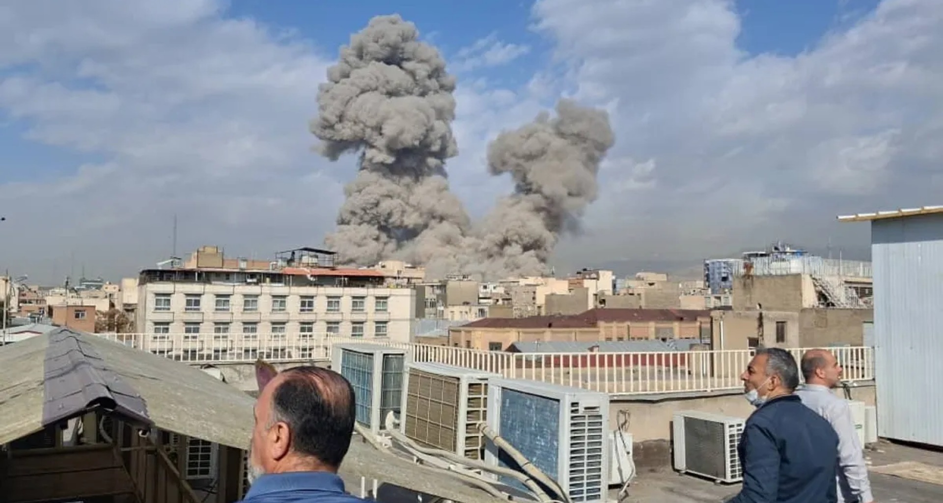 ઇઝરાયલ અને ઈરાને એકબીજા પર મિસાઇલો છોડી