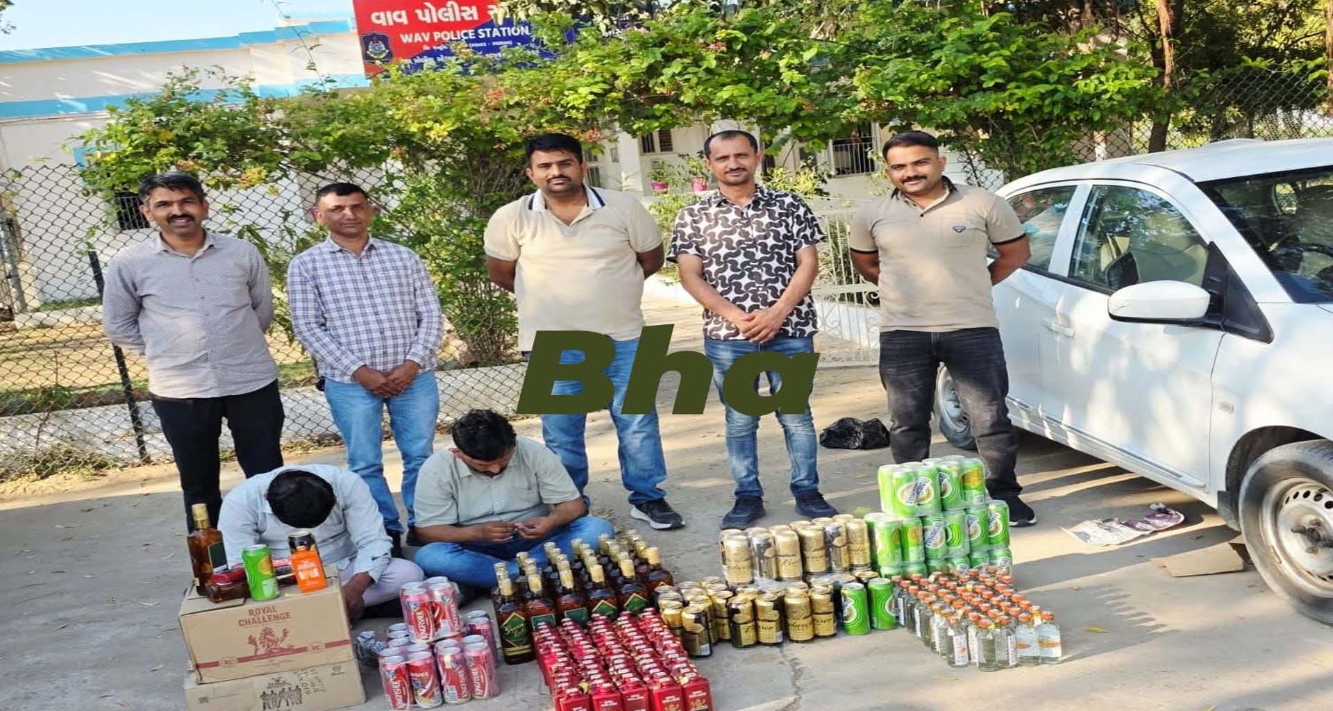 વાવમાં પેરોલ સ્કોડ પોલીસે 5 લાખથી વધુ કિંમતનો વિદેશી દારૂનો મુદ્દામાલ ઝડપી પાડ્યો