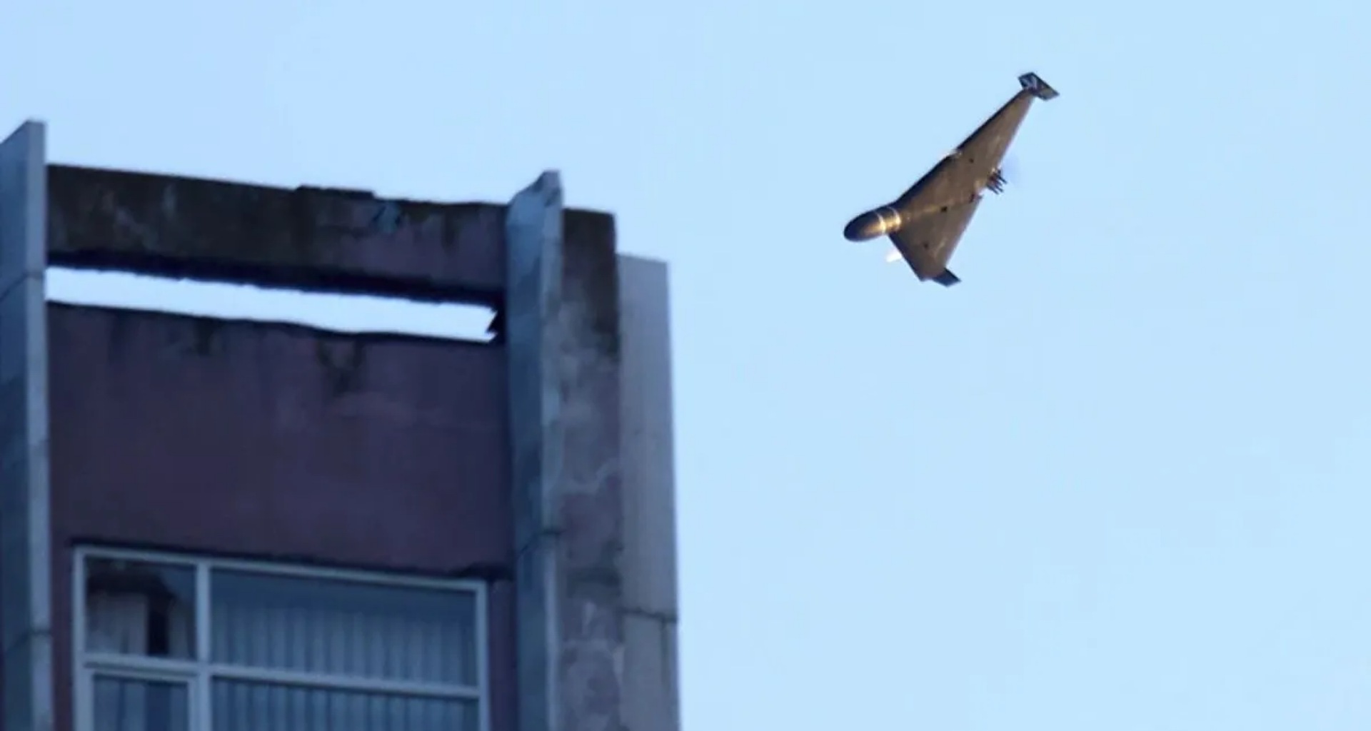 રશિયાએ 500 ડ્રોન અને 40 થી વધુ મિસાઇલોથી કિવ પર હુમલો કર્યો, પોલેન્ડે હવાઈ ક્ષેત્ર બંધ કર્યું