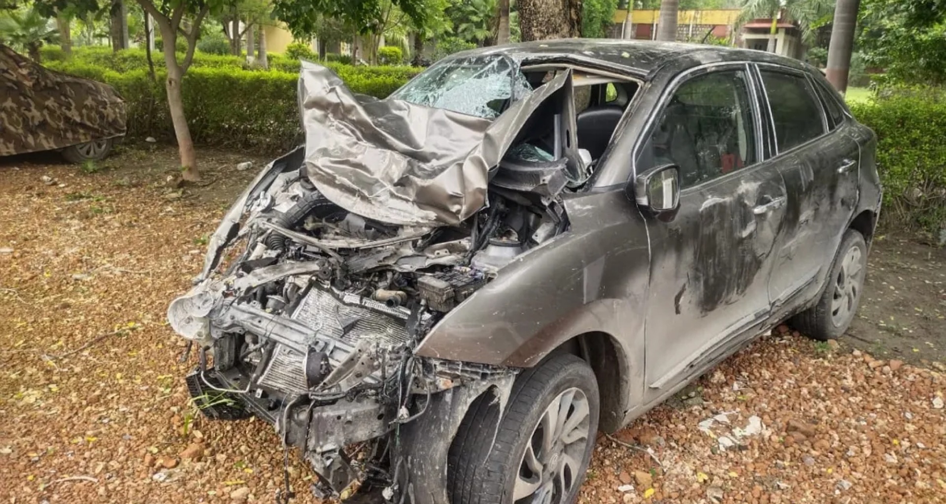 રાજસ્થાનના બારનમાં પિકઅપ વાન સાથે અથડાતાં કારના ટુકડા થઈ ગયા, લખનૌના 4 લોકોના મોત