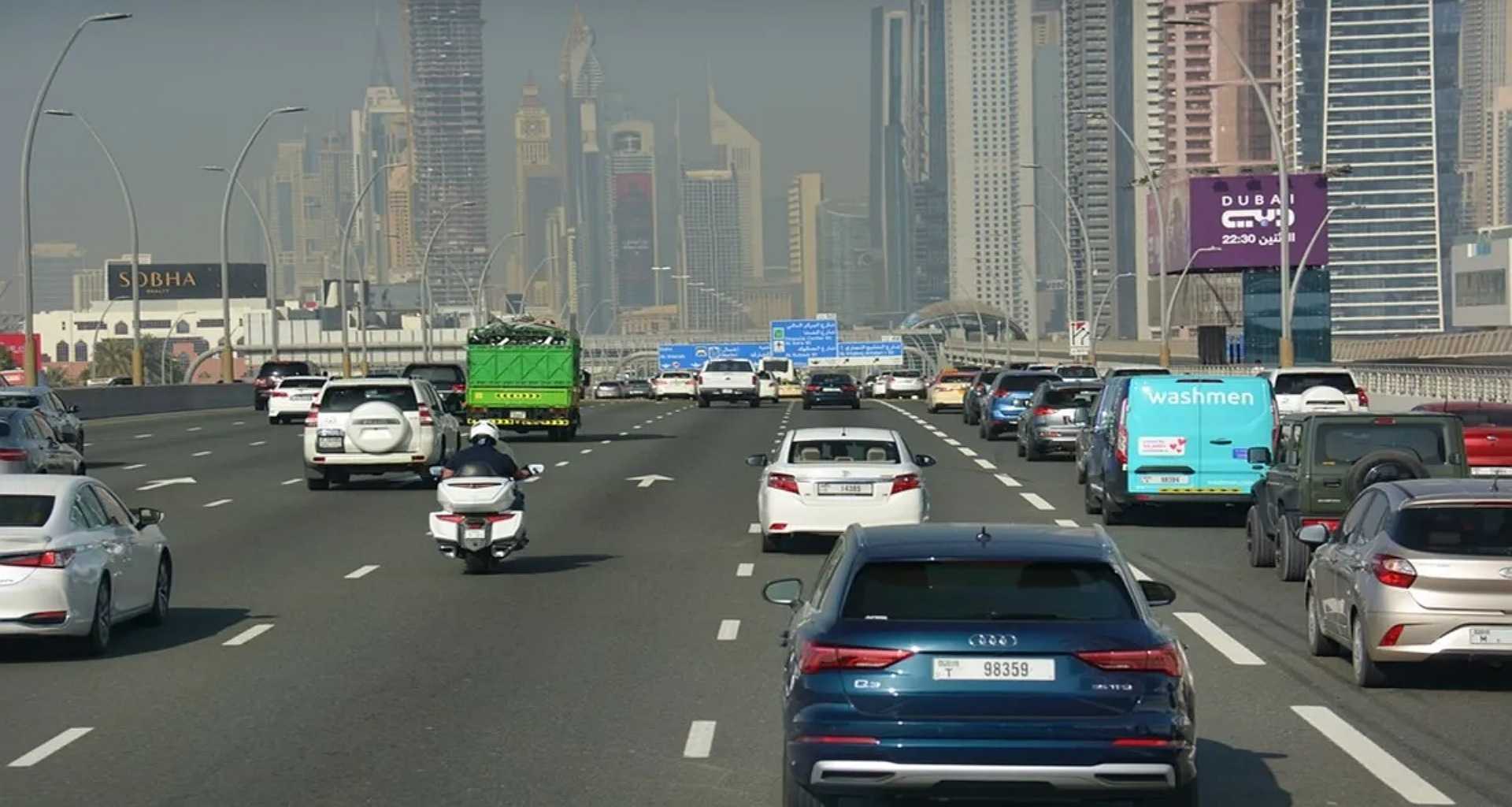 UAEમાં બેદરકાર ડ્રાઇવિંગ માટે ભારે દંડ, ભારતમાં એટલા પૈસામાં આવી જશે નવી કાર