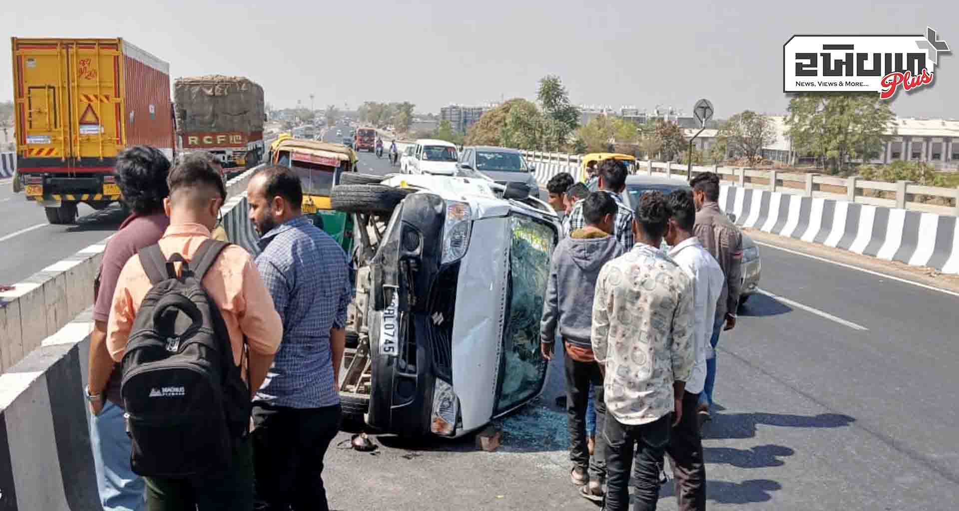 પાલનપુર-ડીસા હાઇવે પર દેવપુરા બ્રિજ પર ઇકો અને રીક્ષા વચ્ચે અકસ્માત:4 ઘાયલ