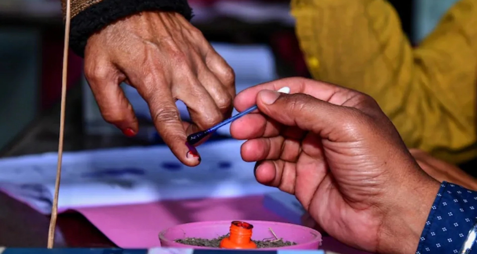 બિહારમાં પહેલા તબક્કાનું મતદાન ચાલુ, તેજસ્વી અને સમ્રાટ સહિત ઘણા દિગ્ગજ નેતાઓનું ભાવિ દાવ પર