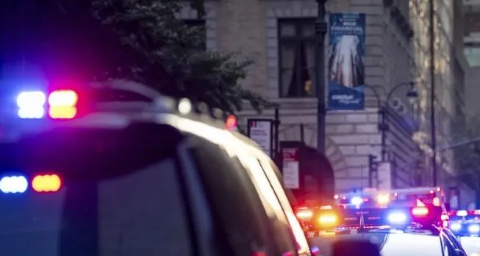 ન્યૂયોર્કના મેનહટનમાં ગોળીબાર, પોલીસ અધિકારી સહિત 5 લોકોના મોત, હુમલાખોરે આત્મહત્યા કરી