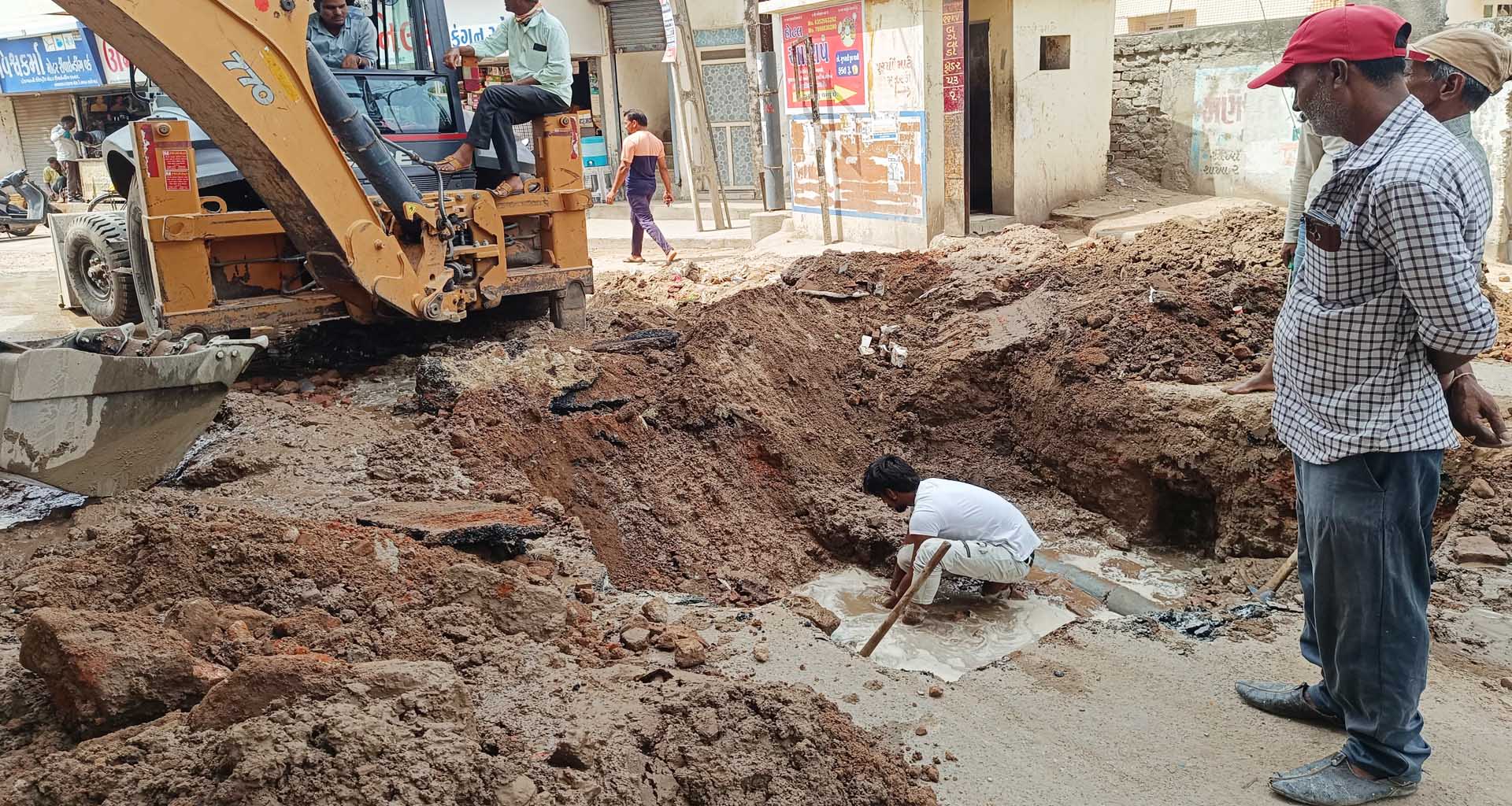 પાટણ પાલિકા સત્તાધીશોની નિષ્ક્રિયતાને લઈને પારાવાર મુશ્કેલી ભોગવી રહેલા નગરજનો