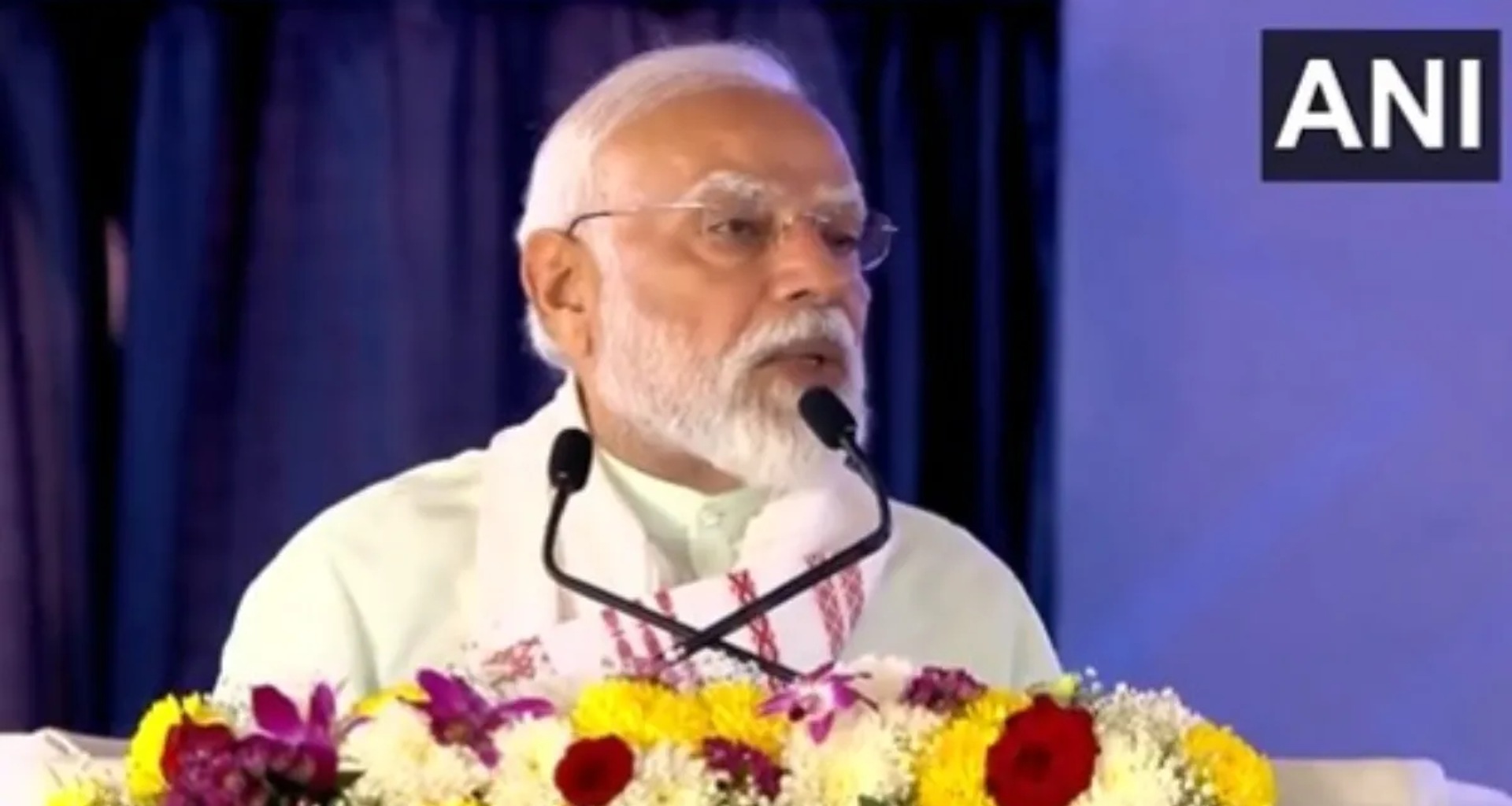 પીએમ મોદીએ દિલ્હી મેટ્રોના બે નવા કોરિડોરનું ઉદ્ઘાટન કર્યું