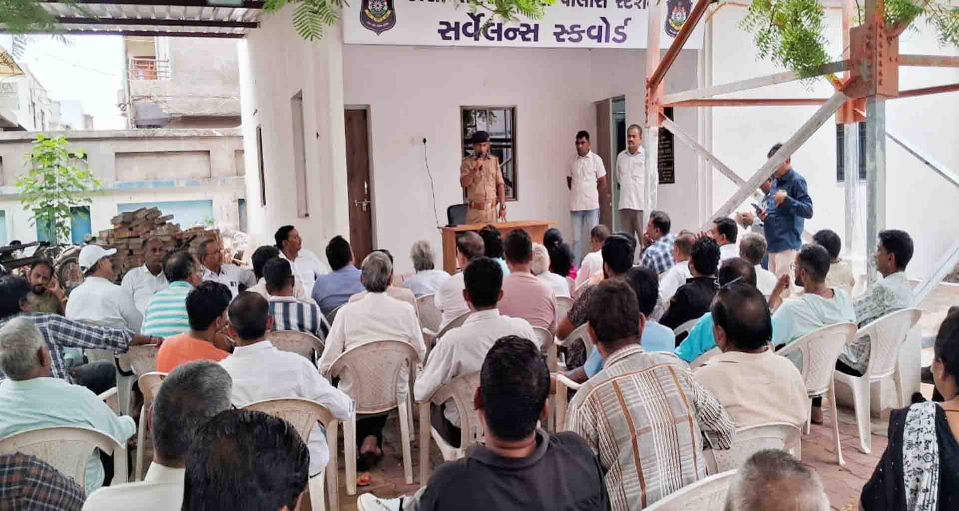 ડીસામાં રથયાત્રા પૂર્વે શાંતિ સમિતિની બેઠક યોજાઈ