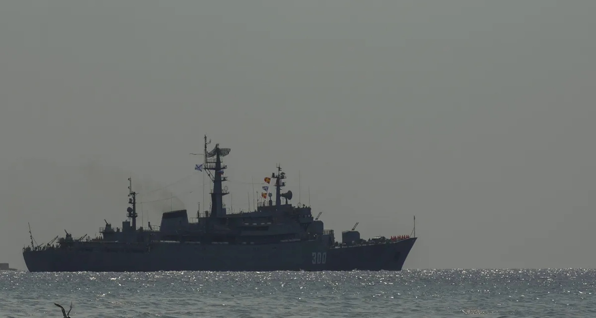 હિંદ મહાસાગરમાં ફસાયેલા વધુ એક ઈરાની યુદ્ધ જહાજ, શ્રીલંકાએ મદદ માટે અપીલ કરી