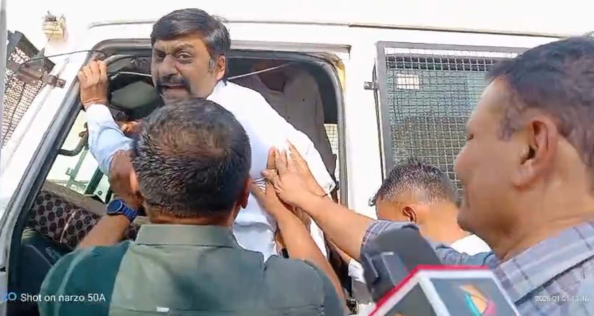 મહેસાણામાં મુખ્યમંત્રી આગમન પહેલા ભાજપના ઈશારે પોલીસે 'આપ' કાર્યકર્તાઓને ઉઠાવી લીધા