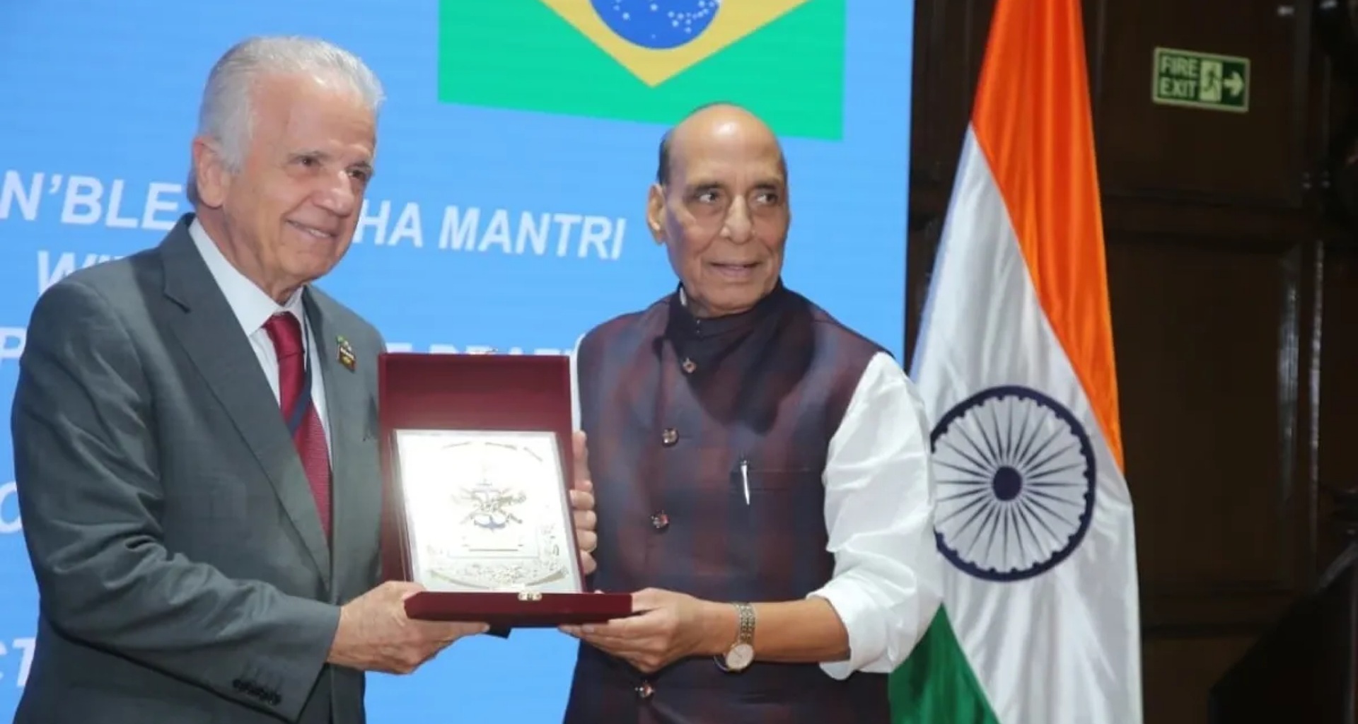 ભારતનું 'આકાશ' બ્રાઝિલનું કરજે રક્ષણ! ડિફેન્સ ડીલ પર મહત્વપૂર્ણ ચર્ચા, રાજનાથ સિંહે આપી માહિતી