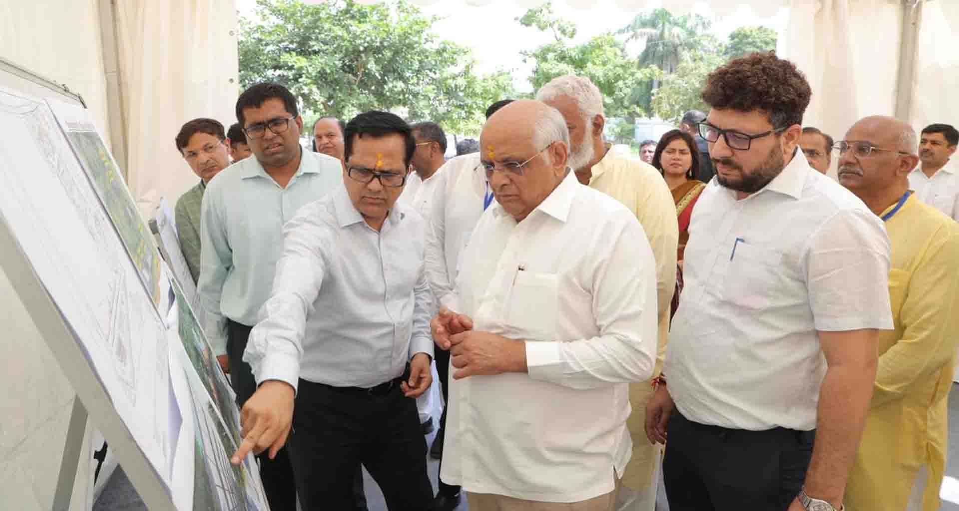 મુખ્યમંત્રી ભૂપેન્દ્ર પટેલે વડનગરમાં અદ્યતન વિકાસ પ્રોજેક્ટ કામોનું નિરીક્ષણ કર્યું