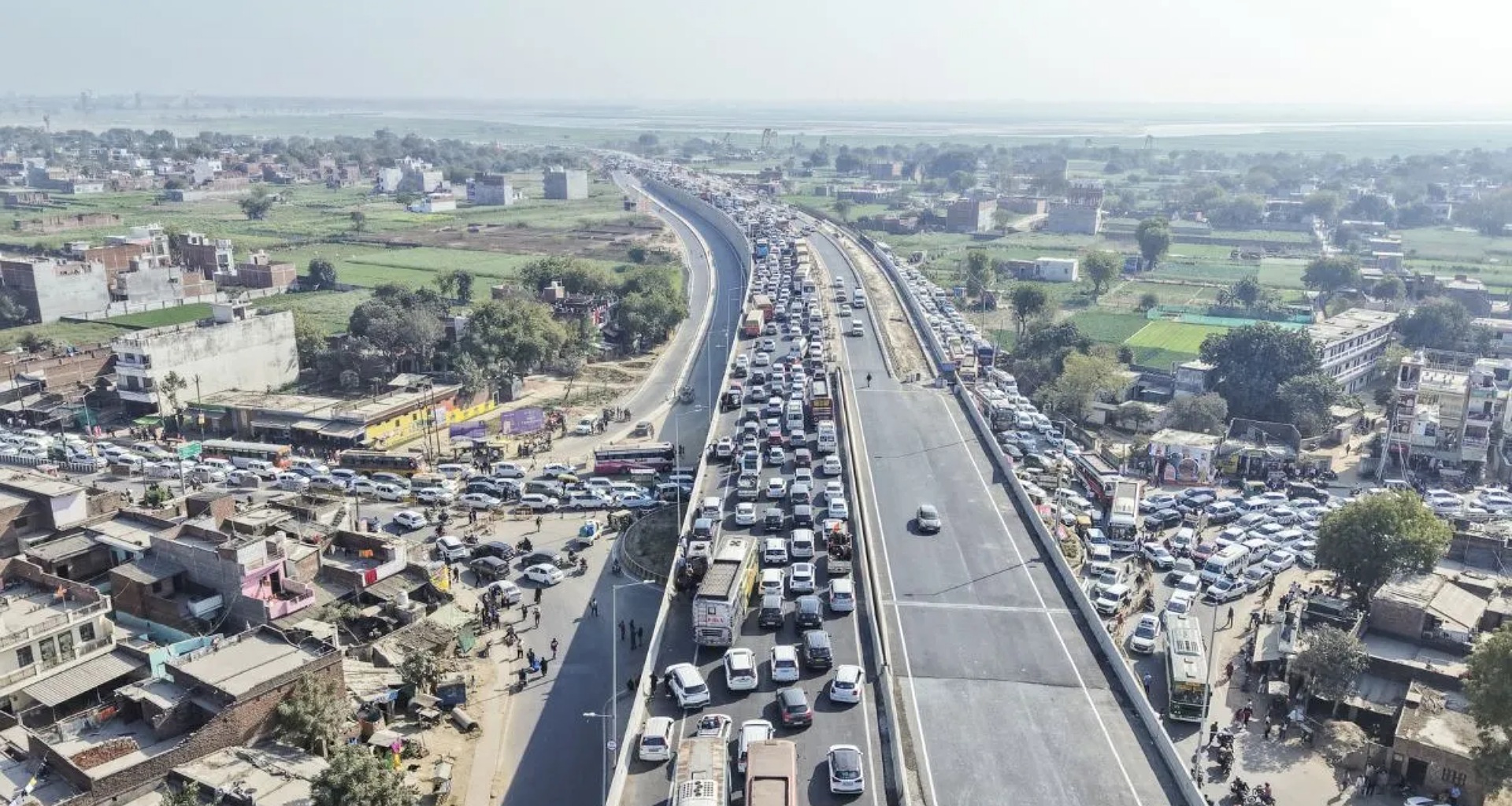 અકસ્માતના કિસ્સામાં હાઇવે પર અચાનક બ્રેક મારવી એ બેદરકારી ગણાશે', માર્ગ અકસ્માતો પર સુપ્રીમ કોર્ટનો મોટો નિર્ણય