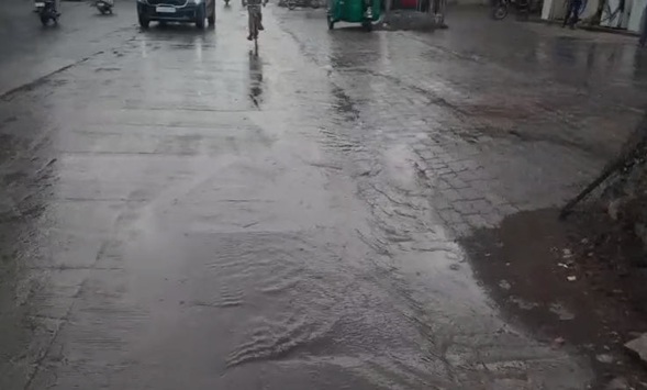 ભાવનગર શહેર અને જિલ્લાના વાતાવરણમાં અચાનક પલટો, કમોસમી વરસાદી ઝાપટાં વરસ્યા