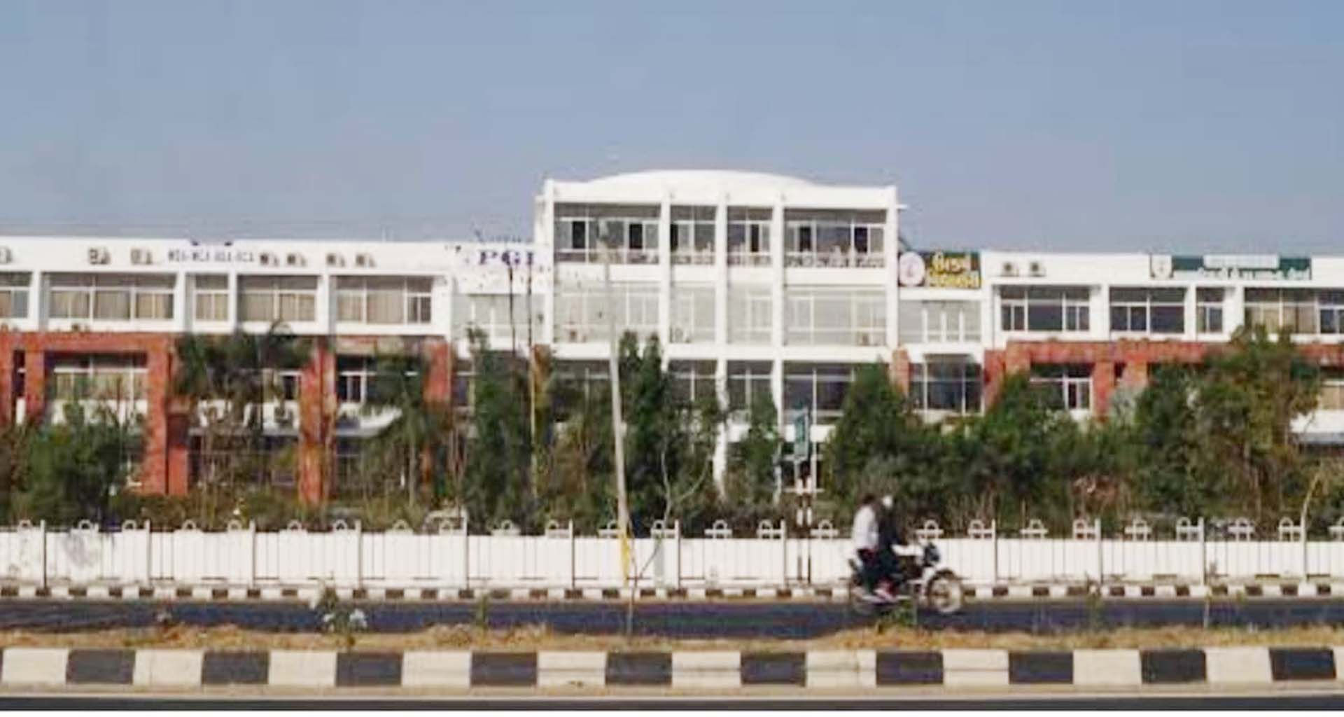 મહેસાણામાં વિદ્યાર્થીને માર મારવાના બનાવમાં ઉત્કર્ષ સ્કૂલના શિક્ષકને આખરે સસ્પેન્ડ કરાયા