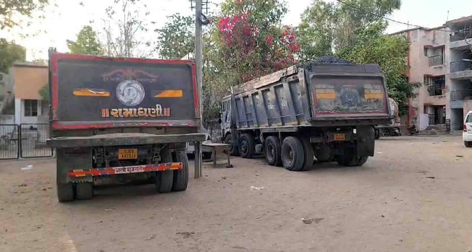 ભાભર વિસ્તારમાંથી ઓવરલોડ રેતી ભરેલ ૩ ટર્બો ઝડપાયા