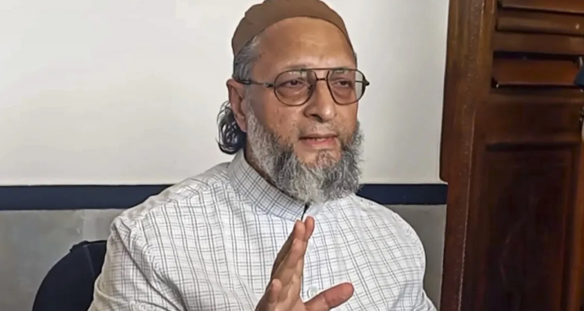 રીલ પર અસદુદ્દીન ઓવૈસીનું મોટું નિવેદન, યુવાનોને ચેતવણી, કહ્યું- જો તમે આમ જ ડૂબતા રહેશો, તો...