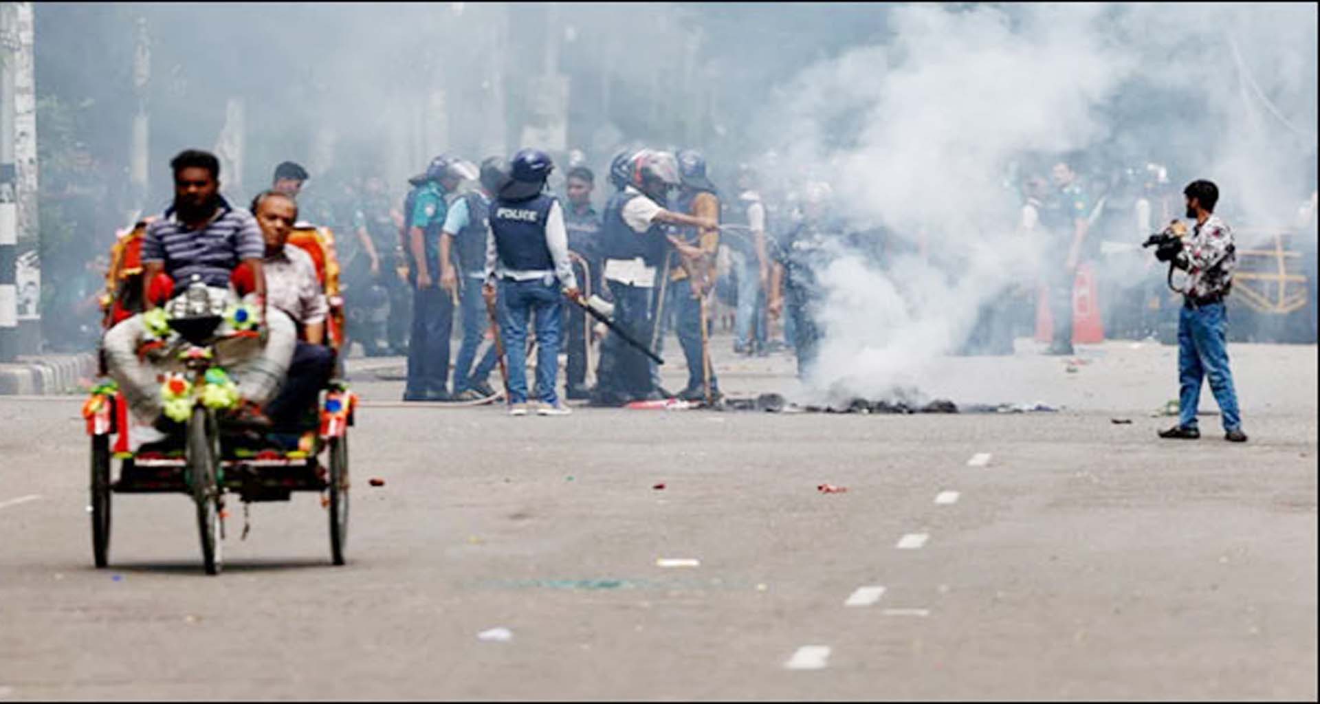 બાંગ્લાદેશમાં હિંસા ફાટી નીકળી : પાંચ લોકોના મોત