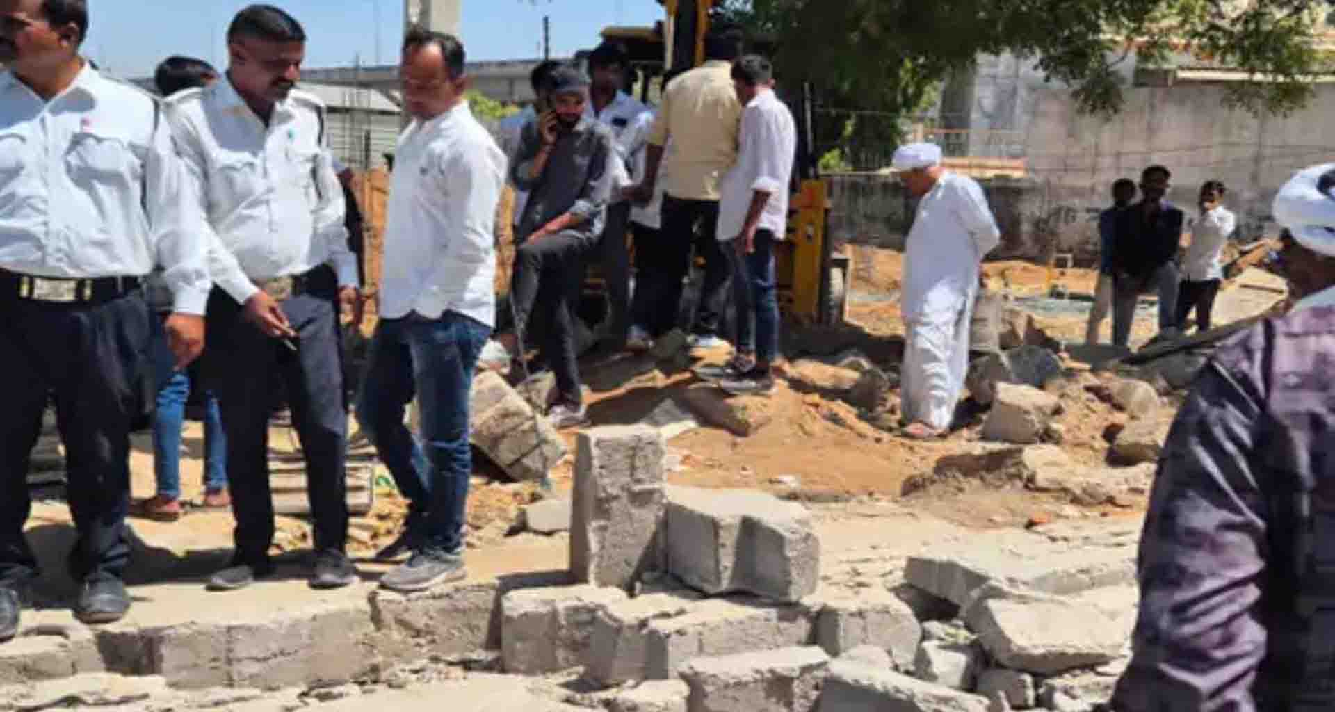 લોરવાડા ગામની મૃતક મહિલાના પરિવારને ન્યાય મળવો જોઈએ; સરપંચ