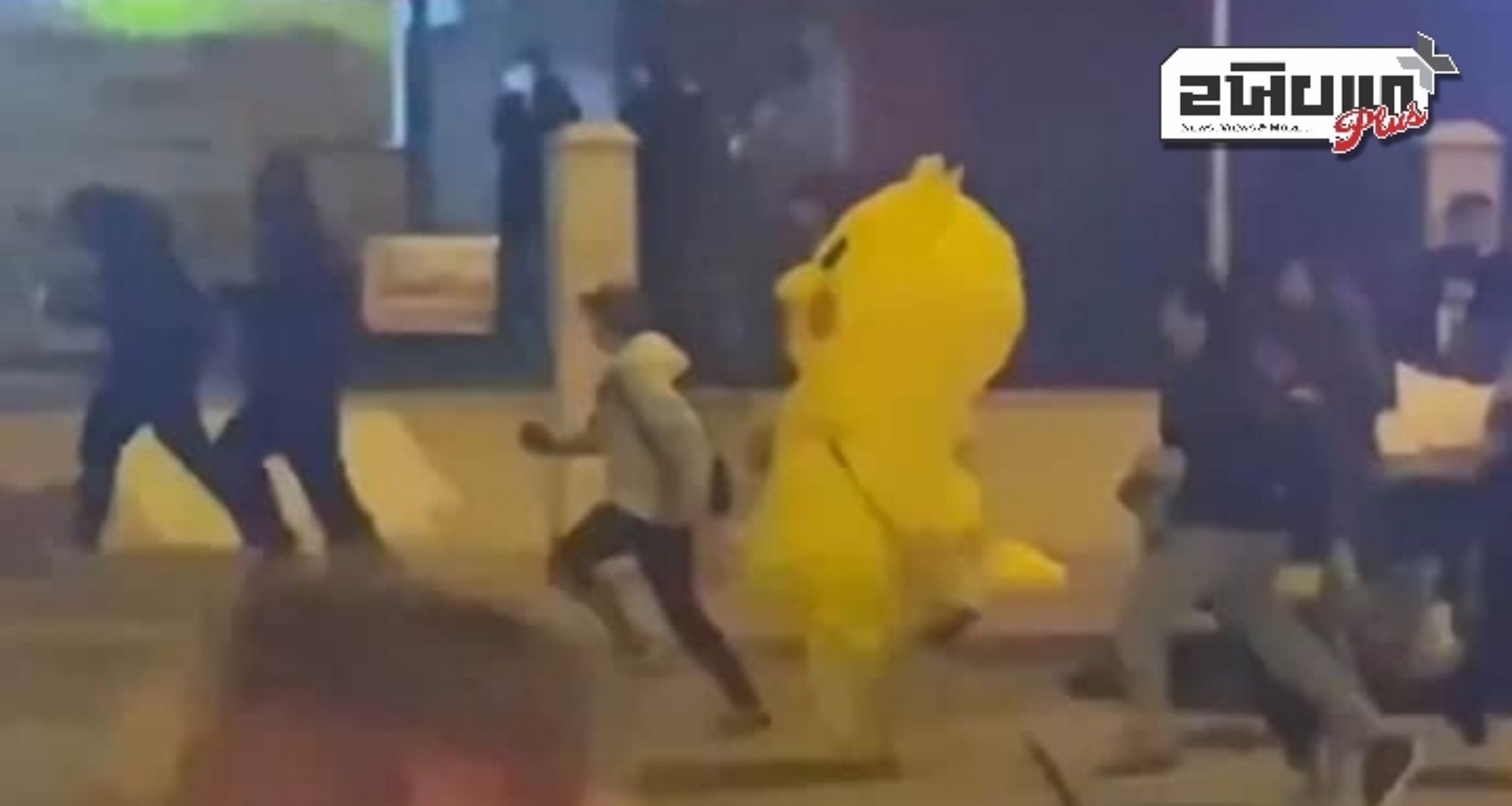 તુર્કીમાં એર્દોગન વિરોધી આંદોલનમાં પીકાચુ જોડાયો, વાયરલ વીડિયોમાં પોલીસથી ભાગતો જોવા મળ્યો