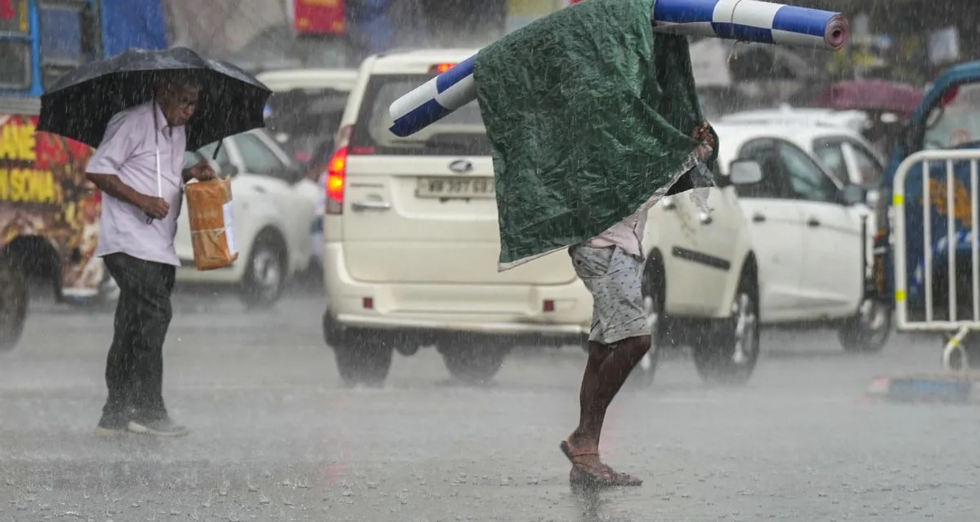 22 ઓગસ્ટનું હવામાન: દેશના 15 થી વધુ રાજ્યોમાં વાવાઝોડા સાથે ભારે વરસાદની ચેતવણી, જાણો ક્યાં ક્યાં વરસાદ પડશે