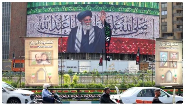 ઈરાનના સુપ્રીમ લીડર ખામેનીએ ઈઝરાયલને અમેરિકાનો ‘પટ્ટાવાળો કૂતરો’ ગણાવ્યો