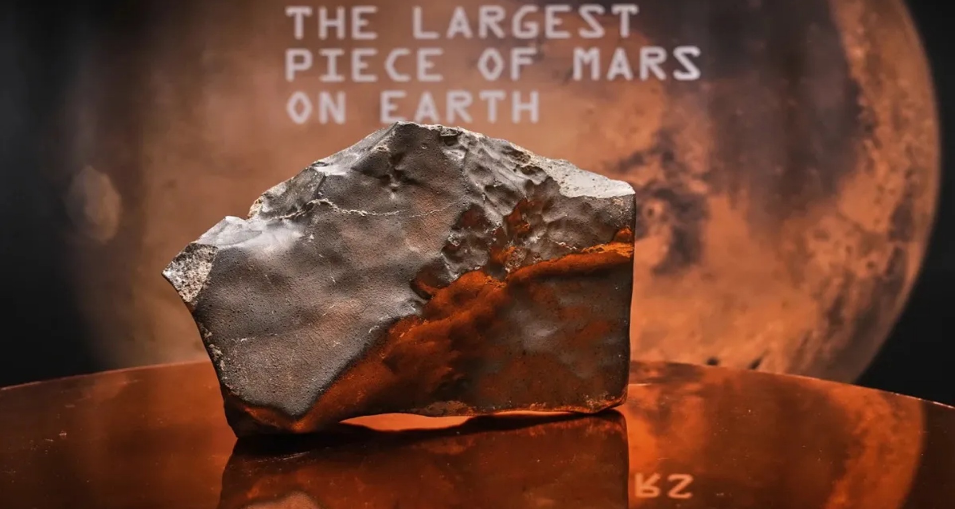 પૃથ્વી પર મંગળ ગ્રહના સૌથી મોટા ટુકડાની થશે હરાજી, જાણો ક્યારે અને ક્યાંથી મળ્યો આ ખાસ પથ્થર