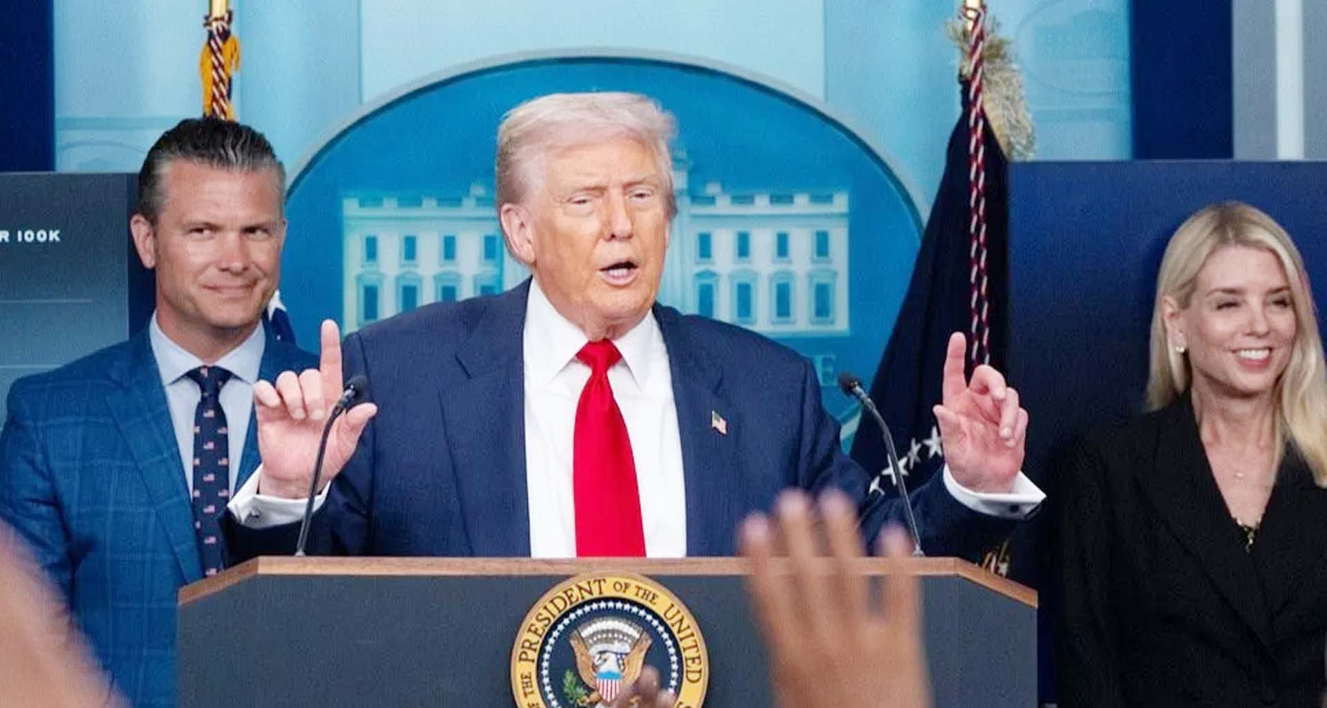 ભારતીય વિદ્યાર્થીઓ માટે અમેરિકાનો અભ્યાસ મોંઘો અને મુશ્કેલ બનશે : ટ્રમ્પ પ્રશાસનની કડક વિઝા નીતિ લાગુ કરાશે