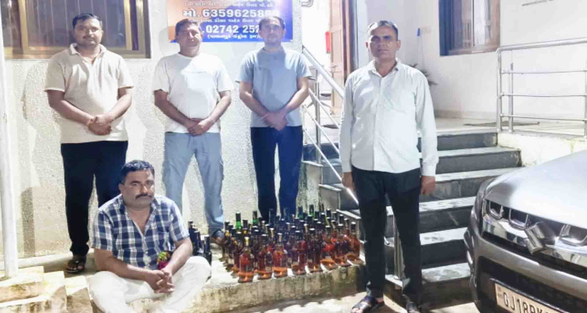 ડીસામાં દારૂ ભરેલી ગાડી સાથે એક ઇસમ ઝડપાયો 6.22 લાખનો મુદ્દામાલ કબ્જે