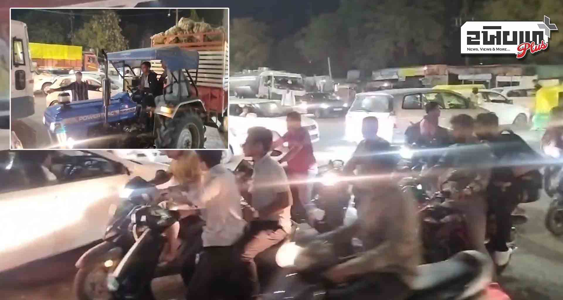 ડીસાના ગાયત્રી મંદિરથી દિપક હોટલ સુધીના હાઇવે પર ટ્રાફિકજામ