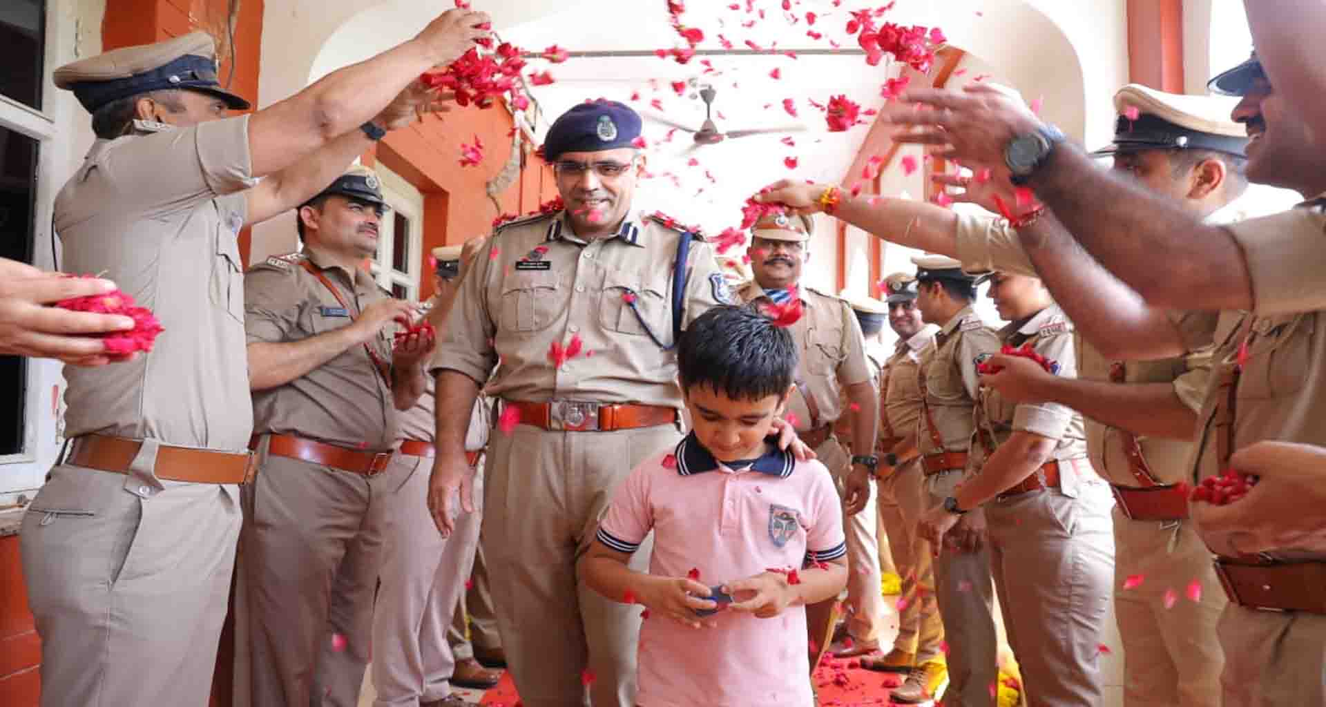 મહેસાણા જિલ્લા પોલીસ વડાનો વિદાય સમારંભ યોજાયો