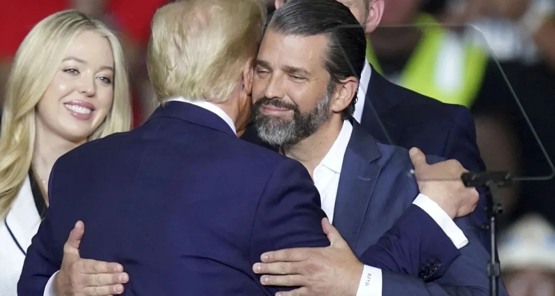 ડોનાલ્ડ ટ્રમ્પનો પુત્ર આગ્રામાં તાજમહેલની મુલાકાત લેશે, ઉદયપુરમાં હાઇ-પ્રોફાઇલ લગ્નમાં હાજરી આપશે