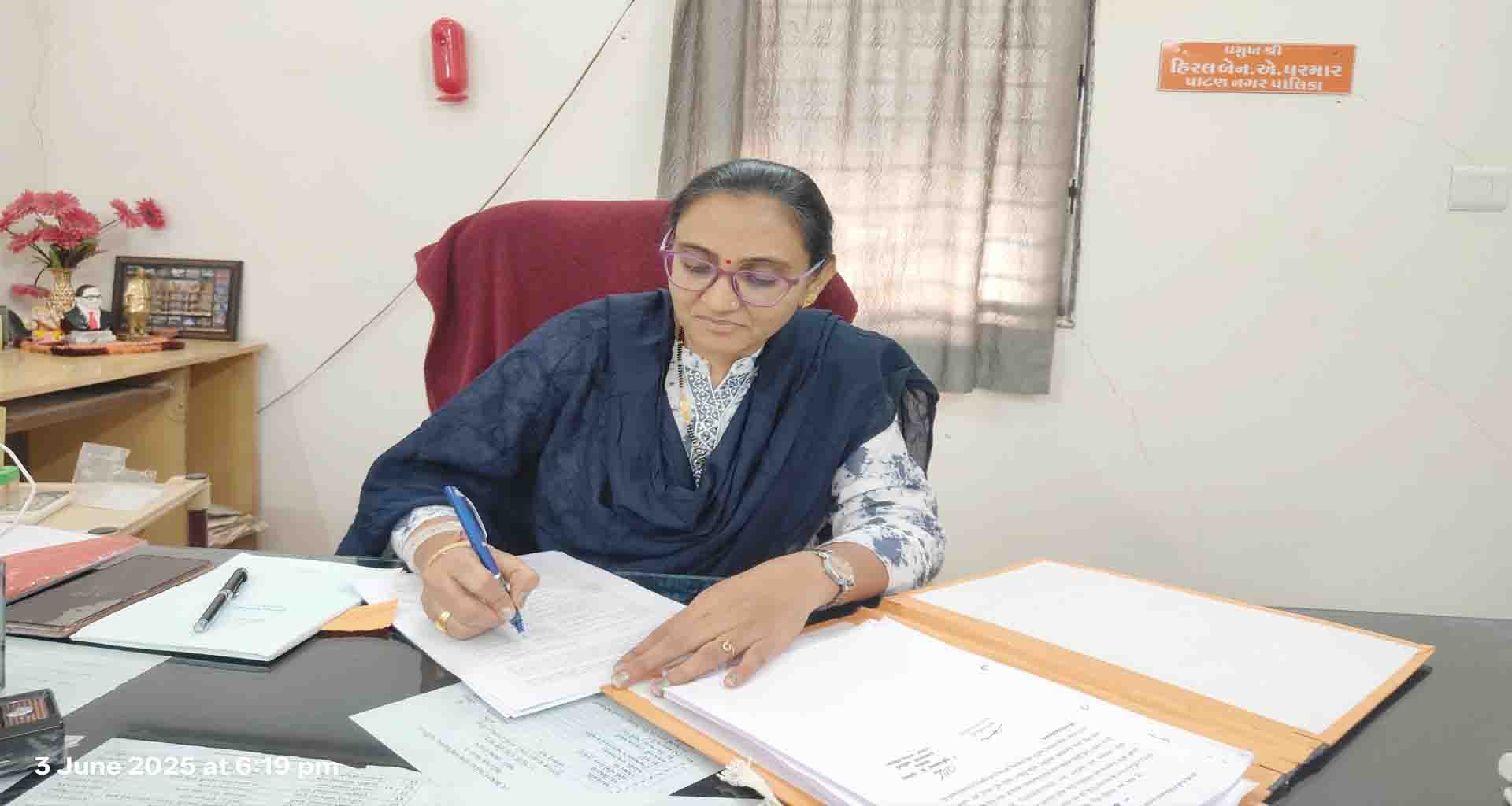 પાટણ પાલિકા હસ્તકની જજૅરિત બનેલ મિલકતો મામલે પાલિકા પ્રમુખનું આકરૂ વલણ