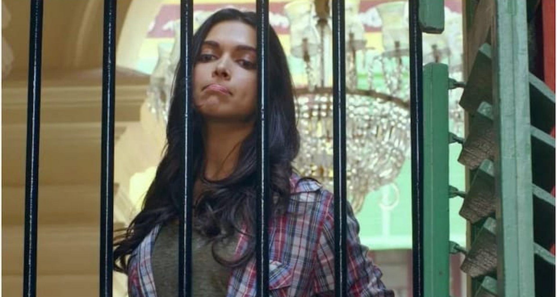 દીપિકા પાદુકોણે ઇરફાનને યાદ કર્યા, થિયેટરોમાં પીકુની ફરીથી રિલીઝની જાહેરાત કરી