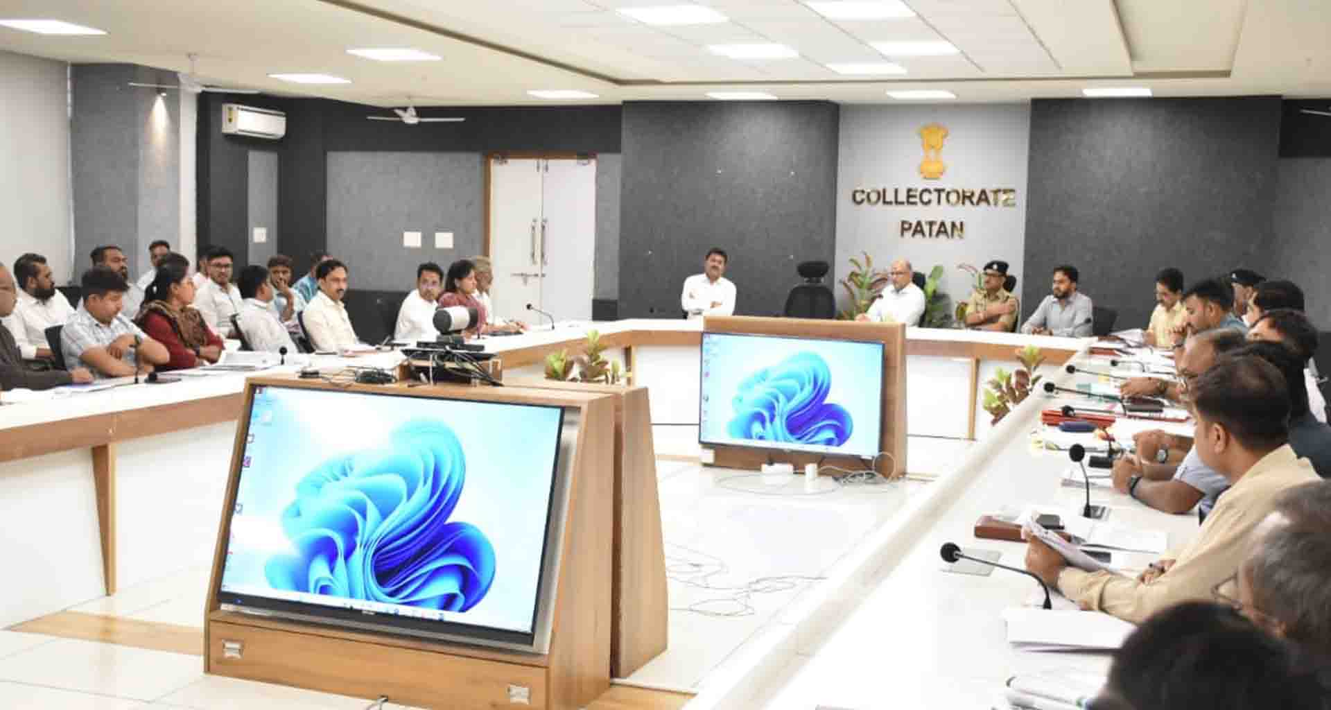 પાટણ; કલેકટરના અધ્યક્ષ સ્થાને જિલ્લા કક્ષાનો સ્વાગત ફરિયાદ નિવારણ કાર્યક્રમ યોજાયો