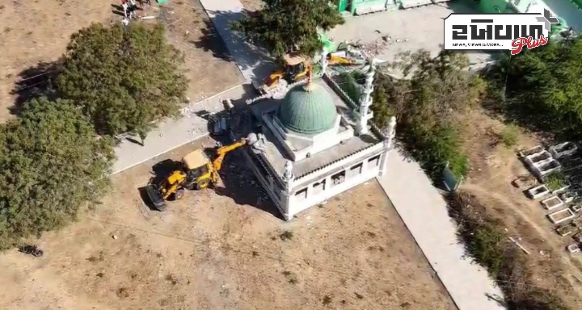 ગુજરાત હાઈકોર્ટે બધી અરજીઓ ફગાવી, બેટ દ્વારકામાં મસ્જિદો અને ધાર્મિક સ્થળો પર ફરી બુલડોઝર દોડાવાયા