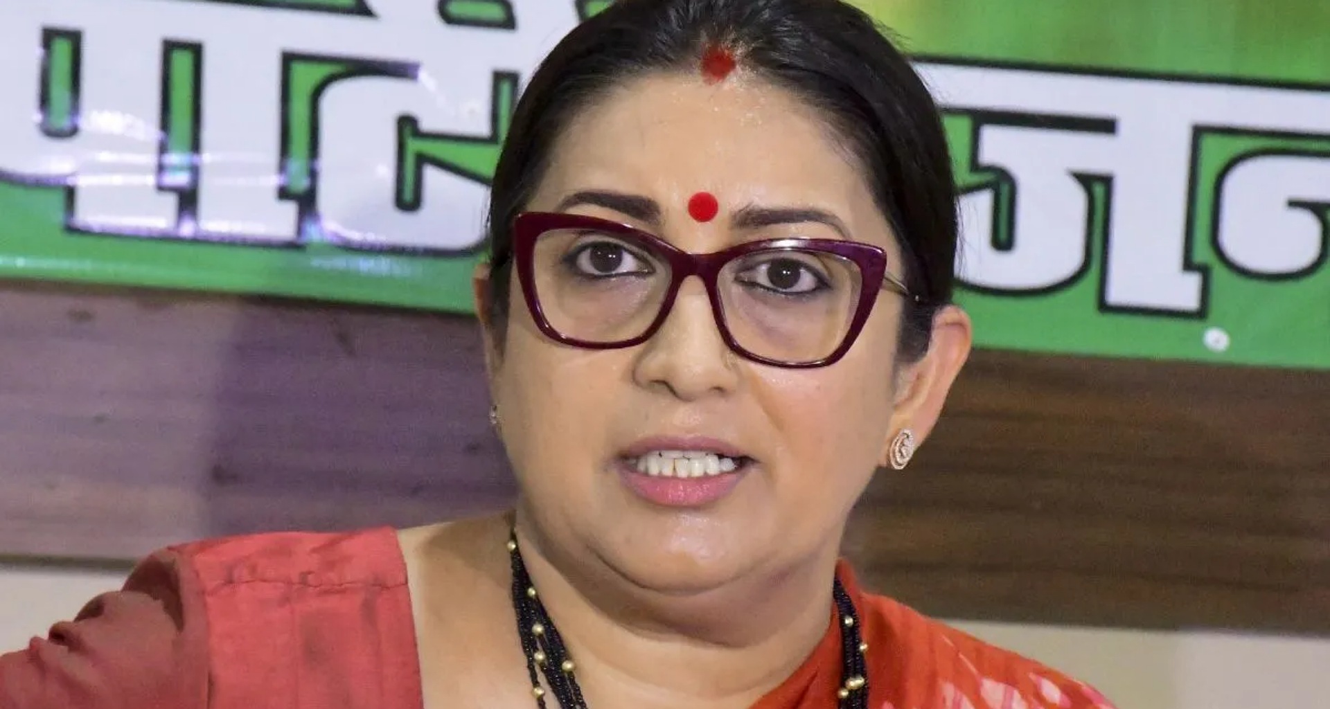 સ્મૃતિ ઈરાનીએ ભારતને નિકાસ કેન્દ્ર બનાવવા માટે લેવામાં આવેલા મોટા પગલાં બદલ બજેટની પ્રશંસા કરી