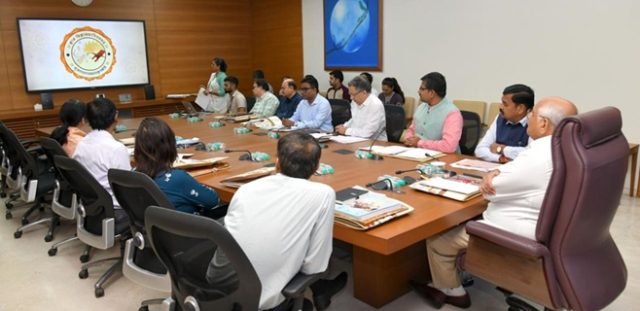 મુખ્યમંત્રીશ્રીના અધ્યક્ષસ્થાને ગાંધીનગરમાં ગુજરાત રાજ્ય સંસ્કૃત બોર્ડની સ્થાયી સમિતિની બેઠક