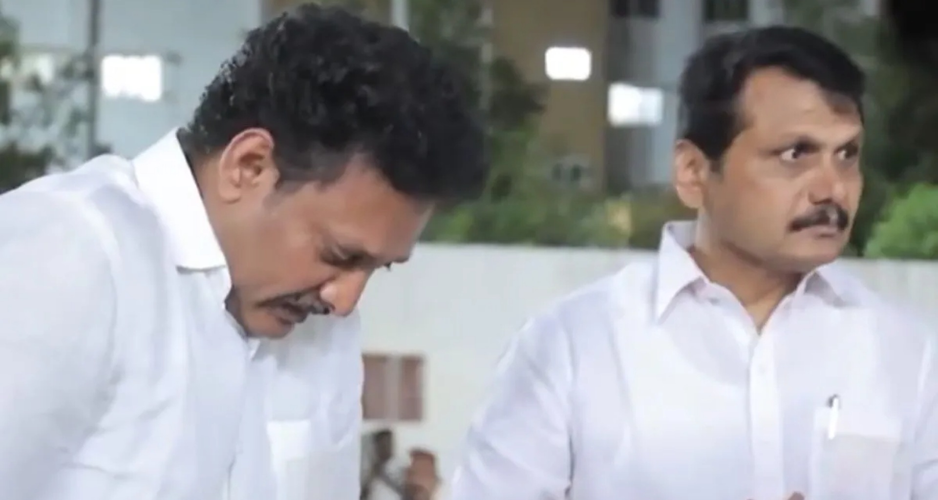 તમિલનાડુ: કરુરમાં ભાગદોડમાં માર્યા ગયેલા લોકોના મૃતદેહ જોઈને શિક્ષણ મંત્રી રડી પડ્યા