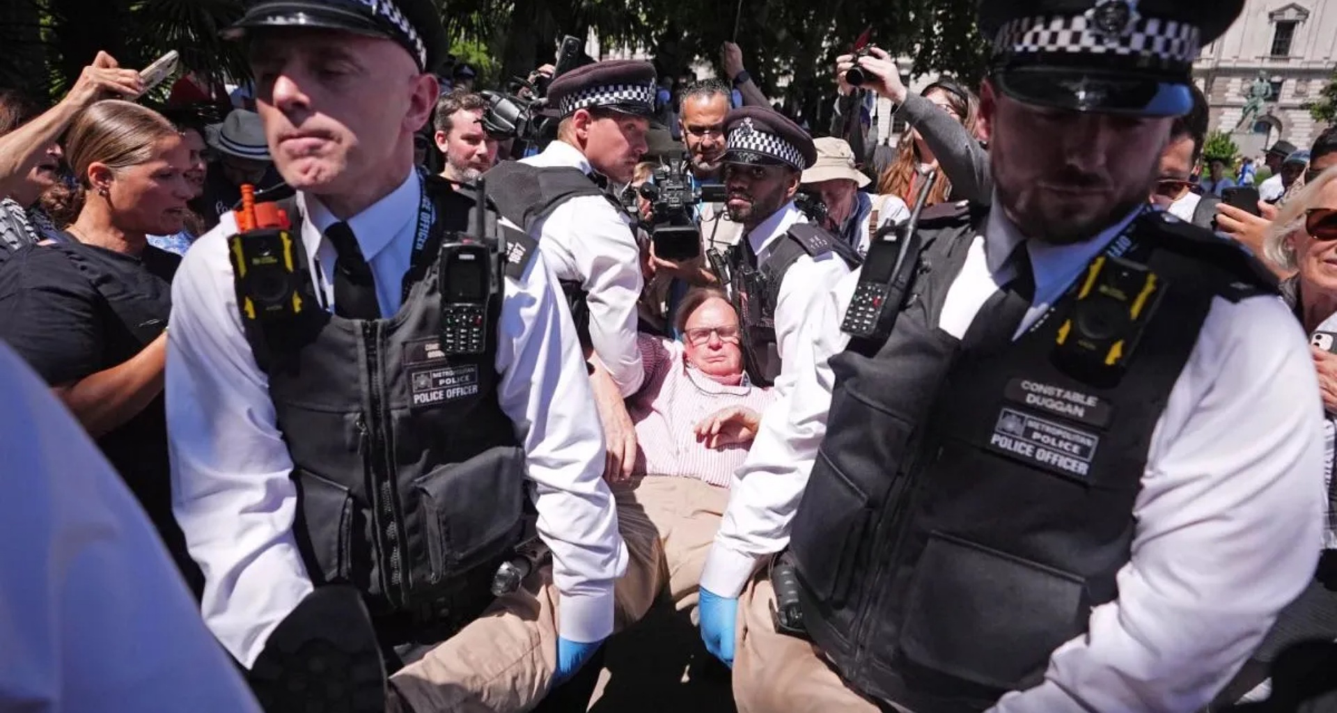 આતંકવાદી સંગઠન 'પેલેસ્ટાઇન એક્શન'ના સમર્થનમાં બ્રિટનભરમાં પ્રદર્શન, લંડનમાં 42 લોકોની ધરપકડ