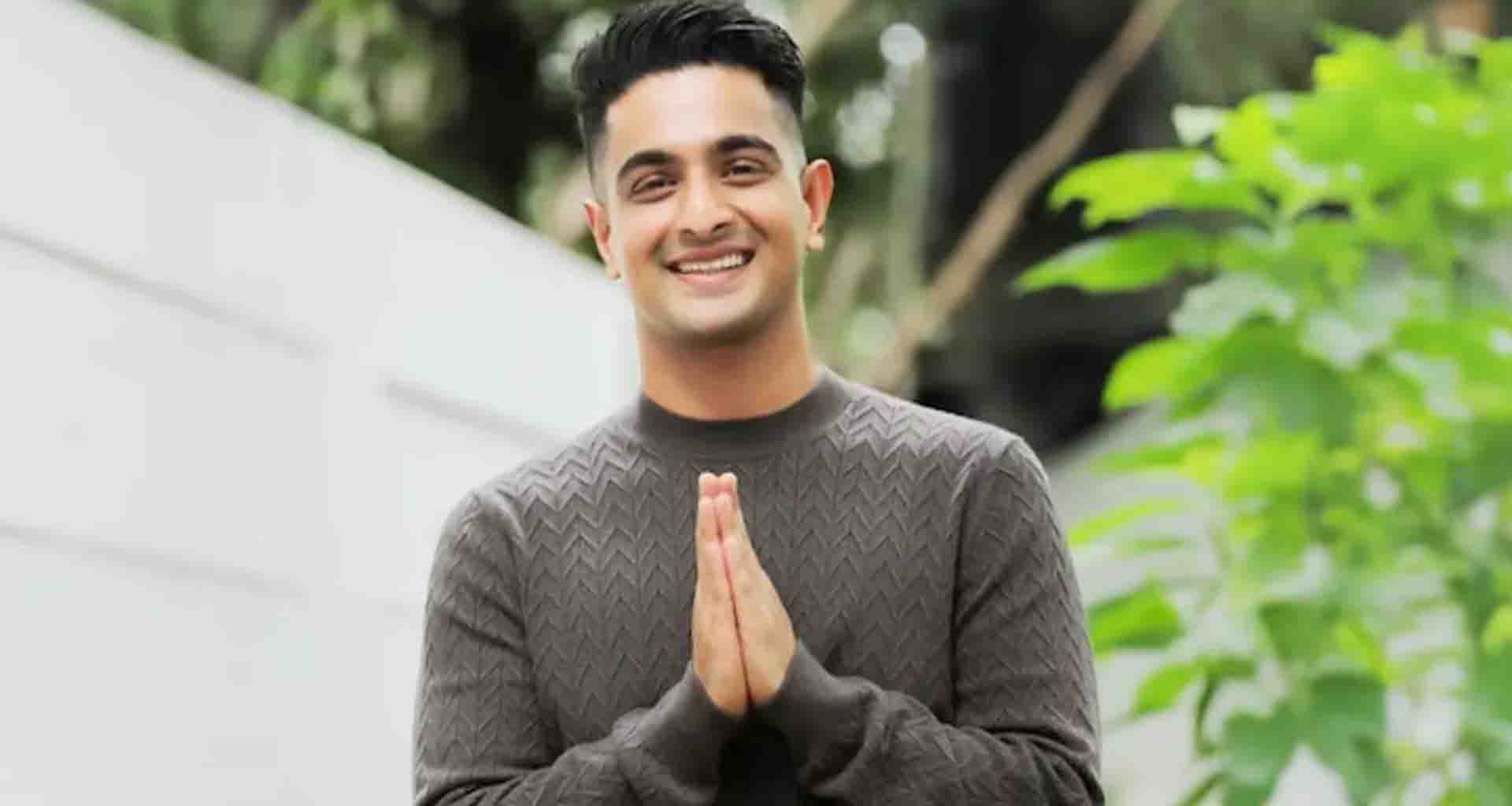 યુટ્યુબર રણવીરે સુપ્રીમ કોર્ટને ખાતરી આપી; પોતાના શોમાં શિષ્ટાચાર જાળવી રાખશે