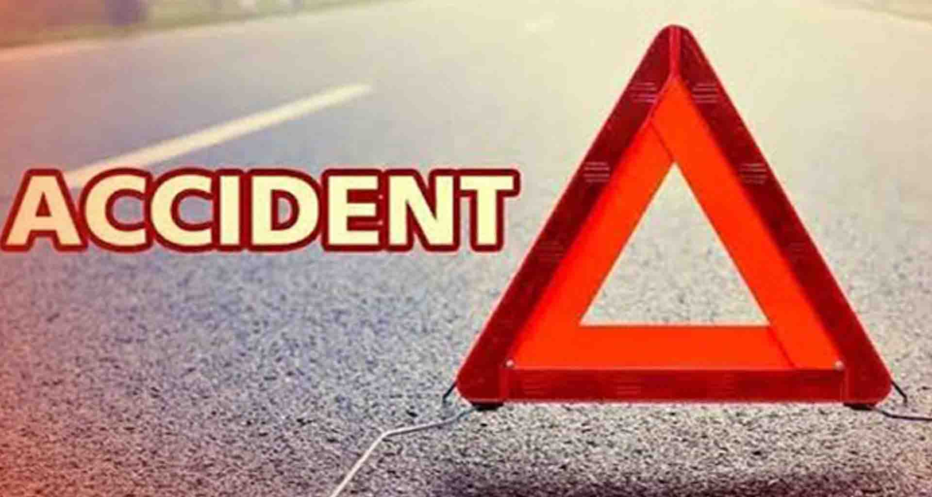 પાટણ-નેદ્રા માગૅ પર ઈકો કાર અને લકઝરી વચ્ચે અકસ્માત સર્જાતા ડેરના યુવાનનું મોત નિપજ્યું